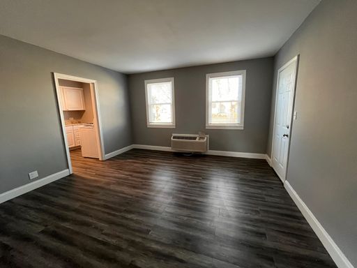 Welcome Home to Charlemont Commons - 1 Bed 1 Bath