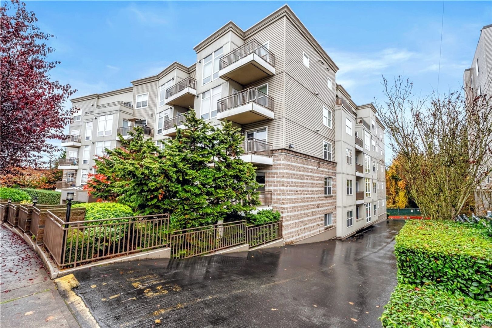 3221 SW Avalon Way #413 17 of 26