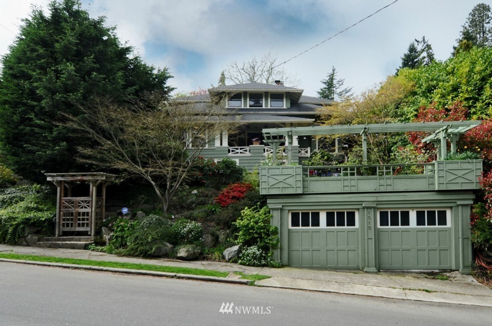 Seattle House: 1519 26th Ave E