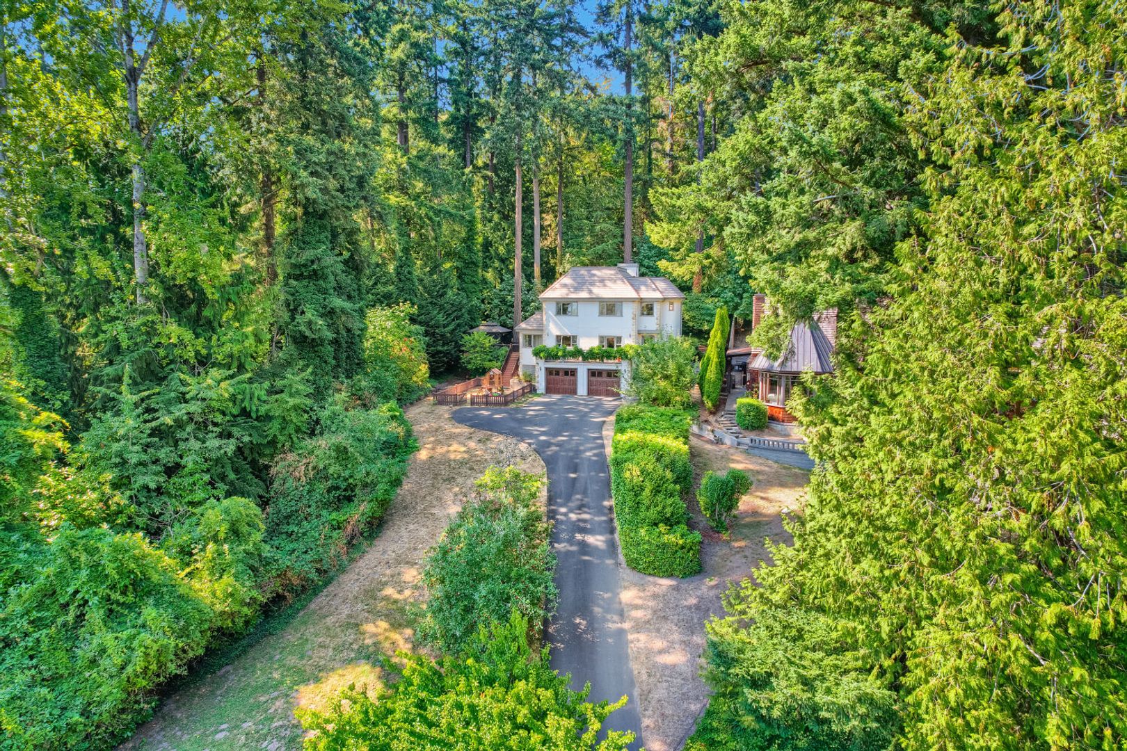 8624 NE Juanita Dr. 3 of 12
