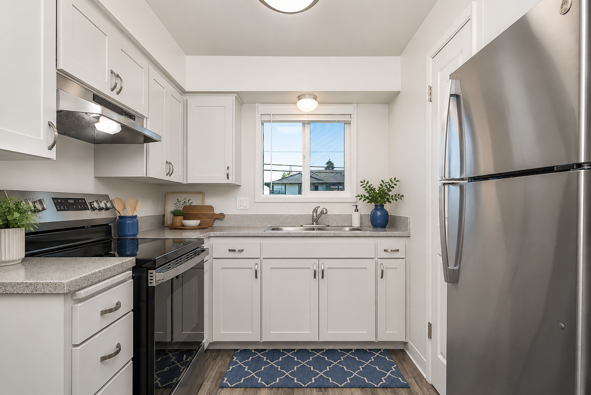 Charming 1 Bedroom in Downtown Everett – Available Now! 3 of 12