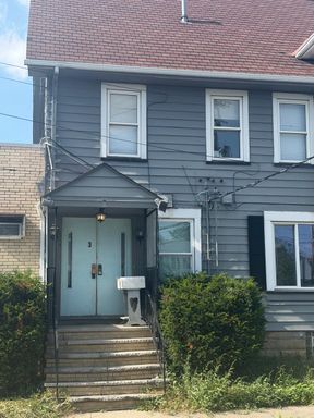 4438 Pearl Rd – Unit 3 | 2-Bedroom, 1-Bath Home – photo 1