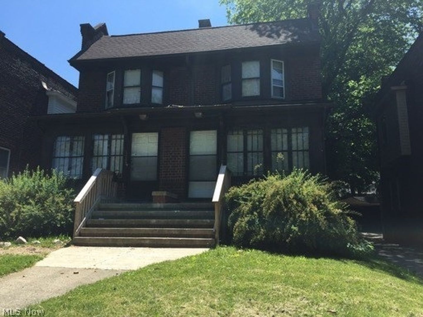 Cleveland Heights Apartment: 3240 - 3242 Sycamore Rd