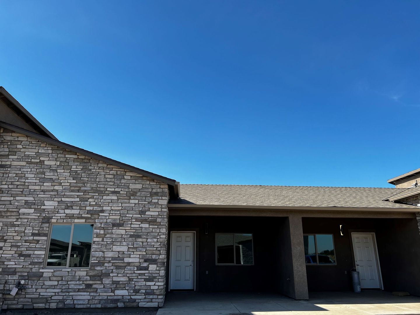 Visalia Apartment: S. Silvervale