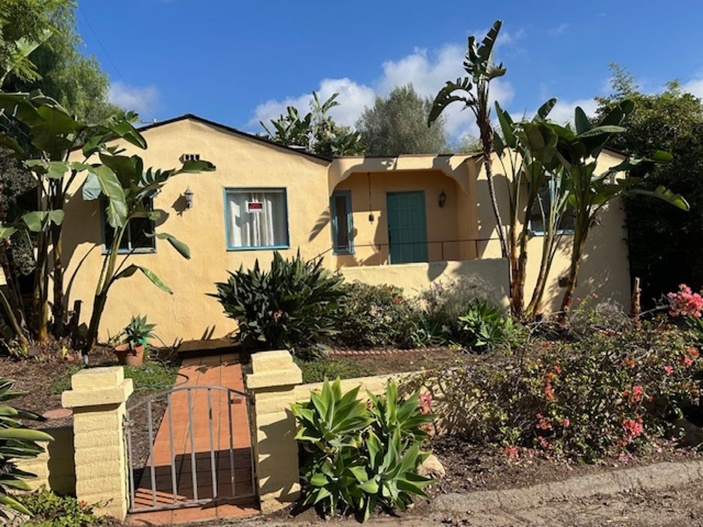 Santa Barbara House: 3852 Pueblo Ave.