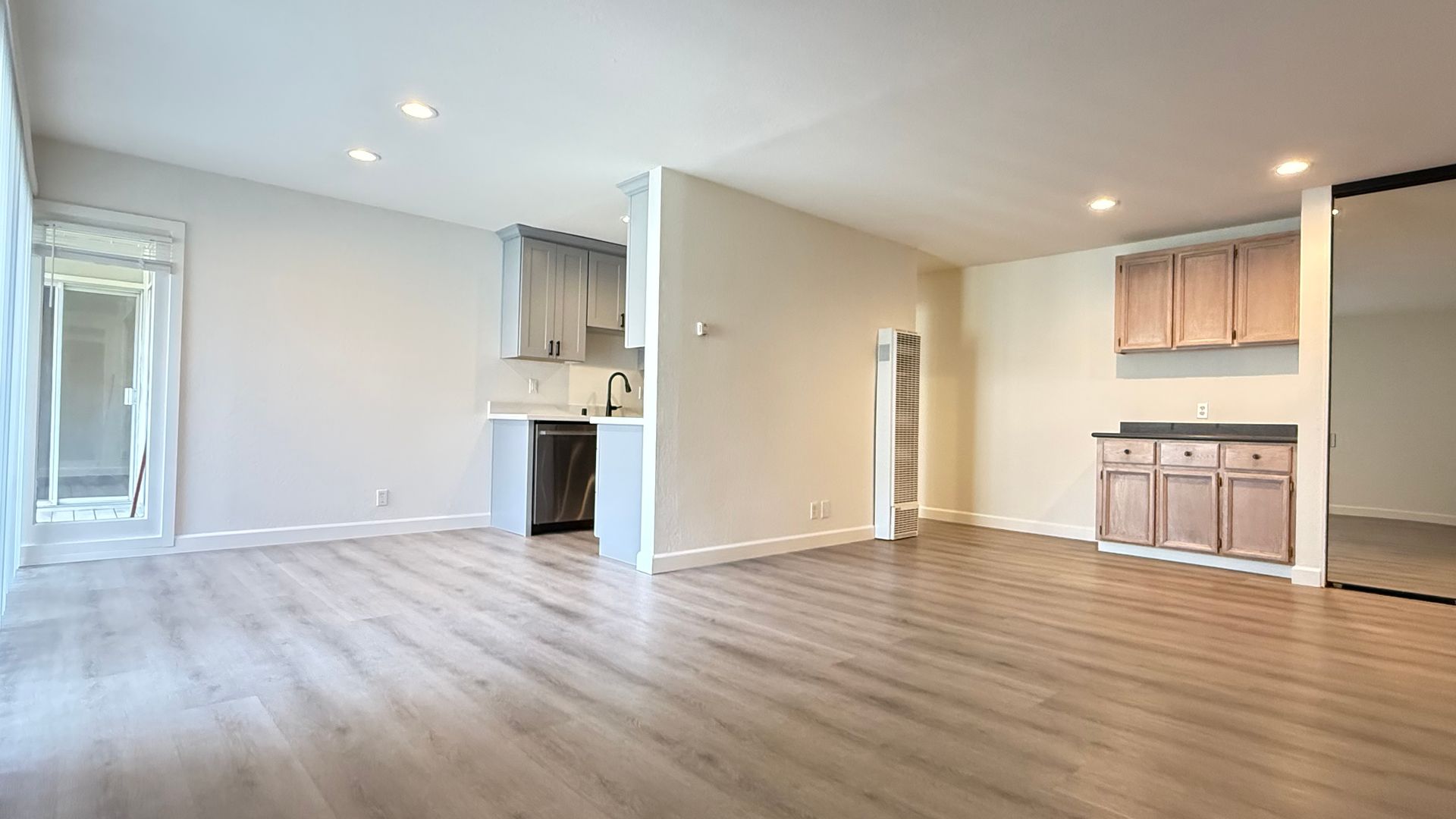 Mountain View Condo: 280 Easy St