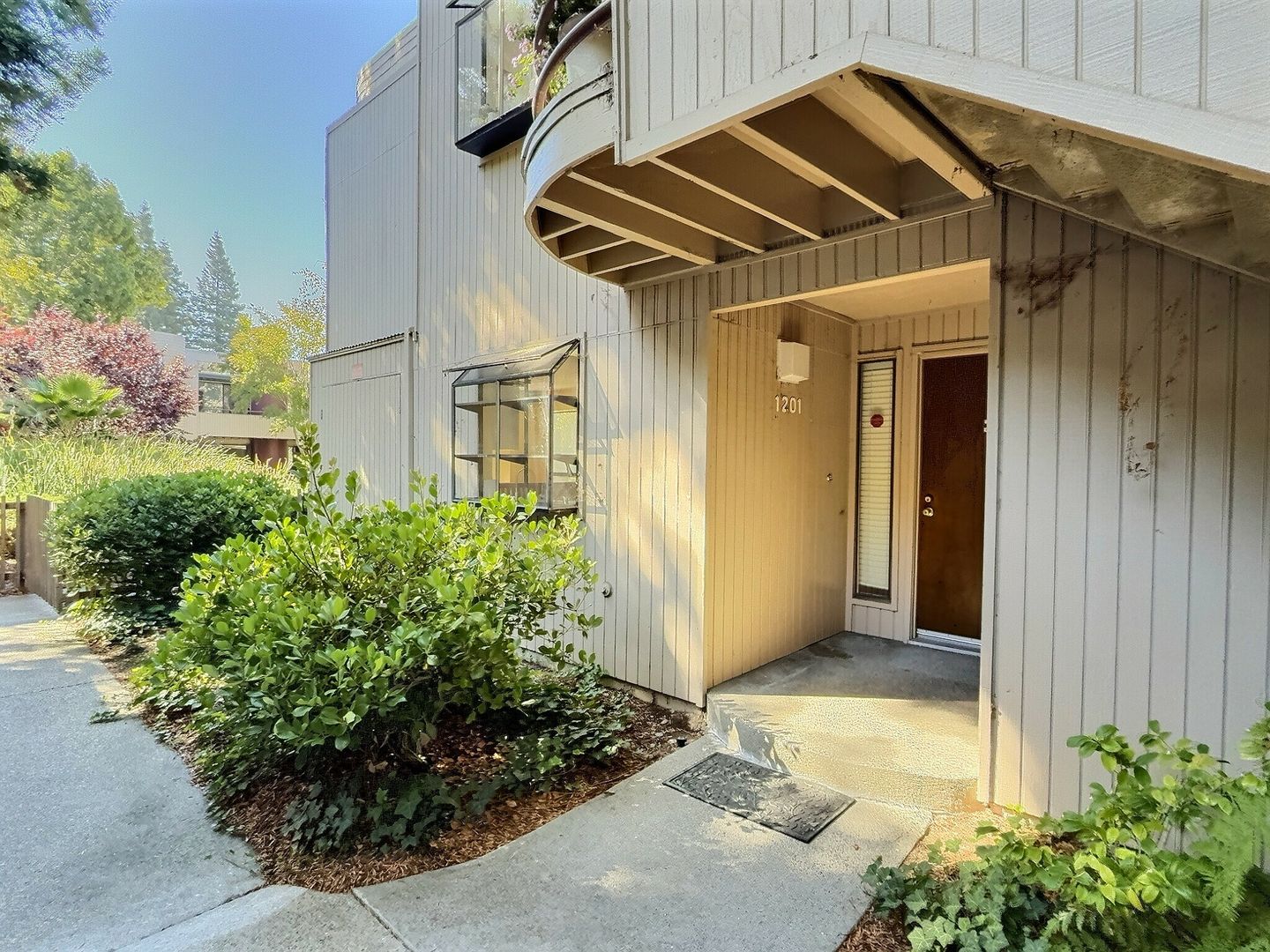 Mountain View Condo: 928 Wright Avenue