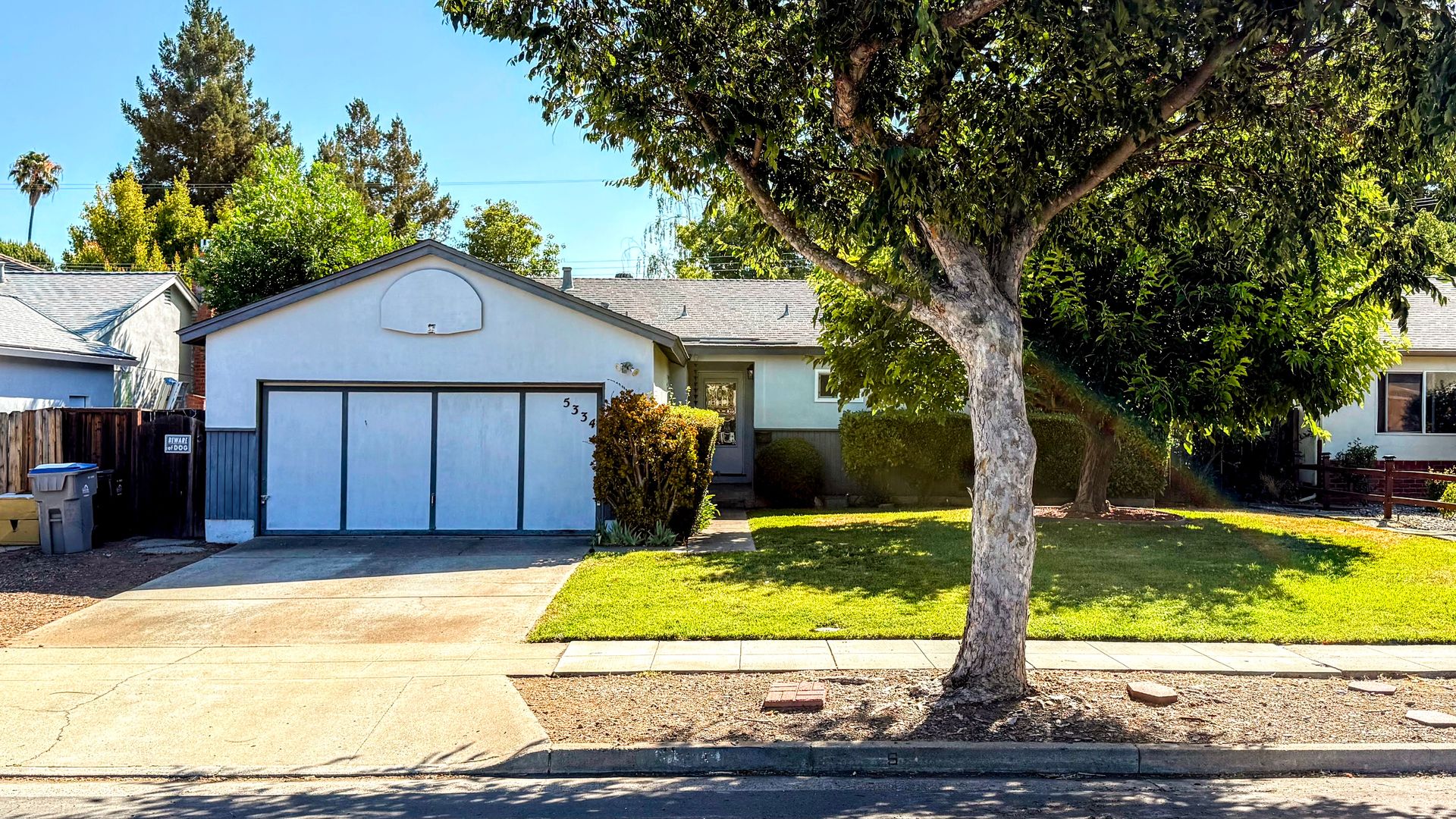 San Jose House: 5334 Gatewood Lane