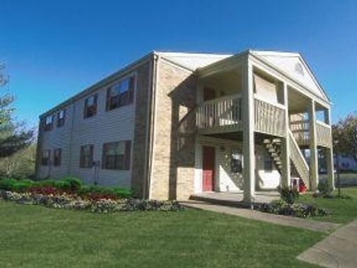 Hillside Apartments- One bedroom available