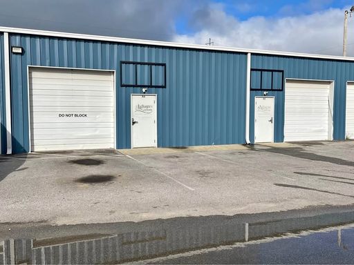 Flex space available off of Porter Pike – photo 1