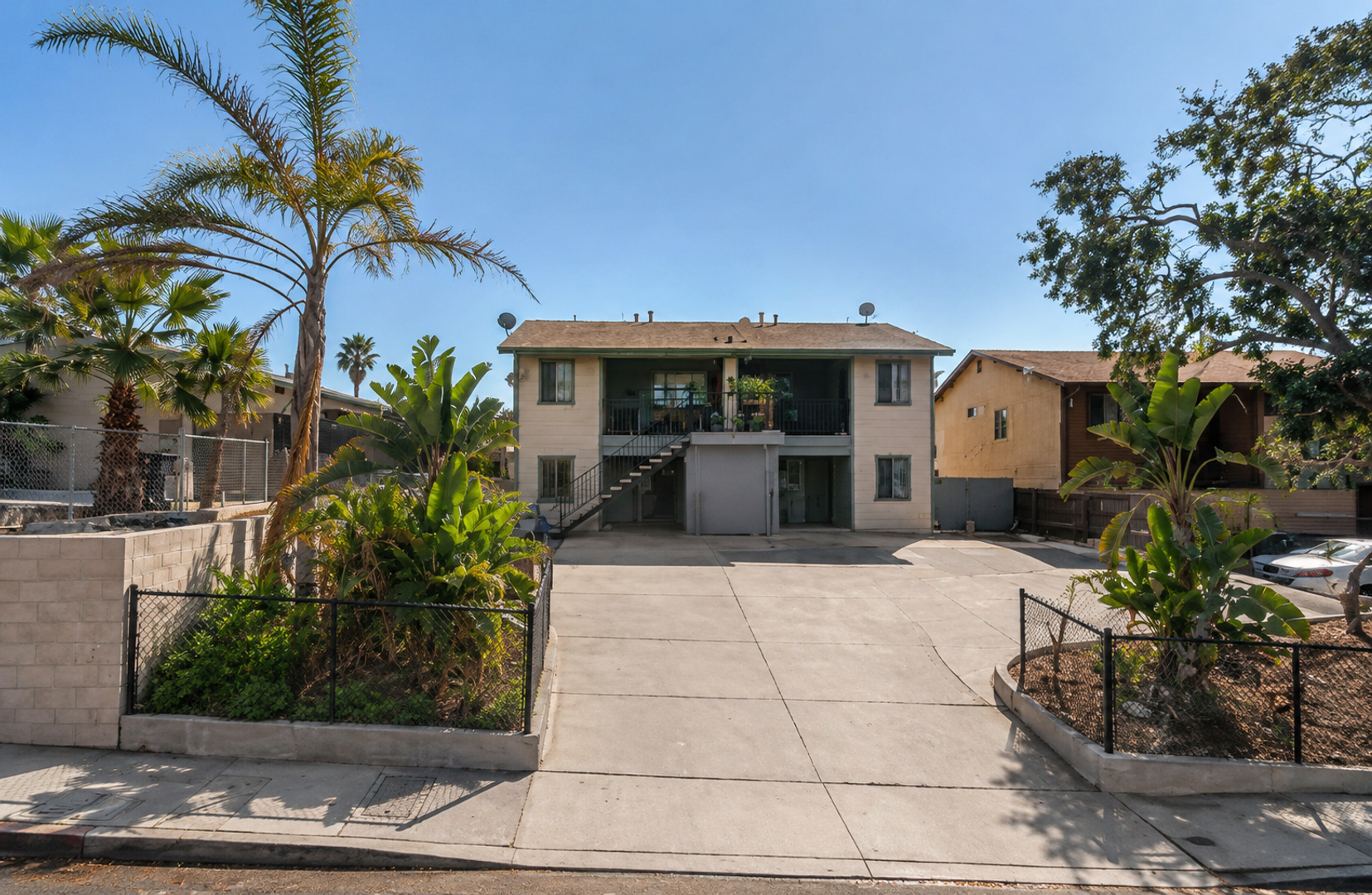 San Diego Apartment: 4271 Logan Ave