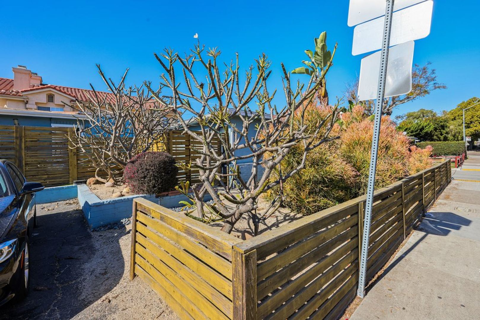 San Diego Apartment: 4204-4212 Ingraham Street