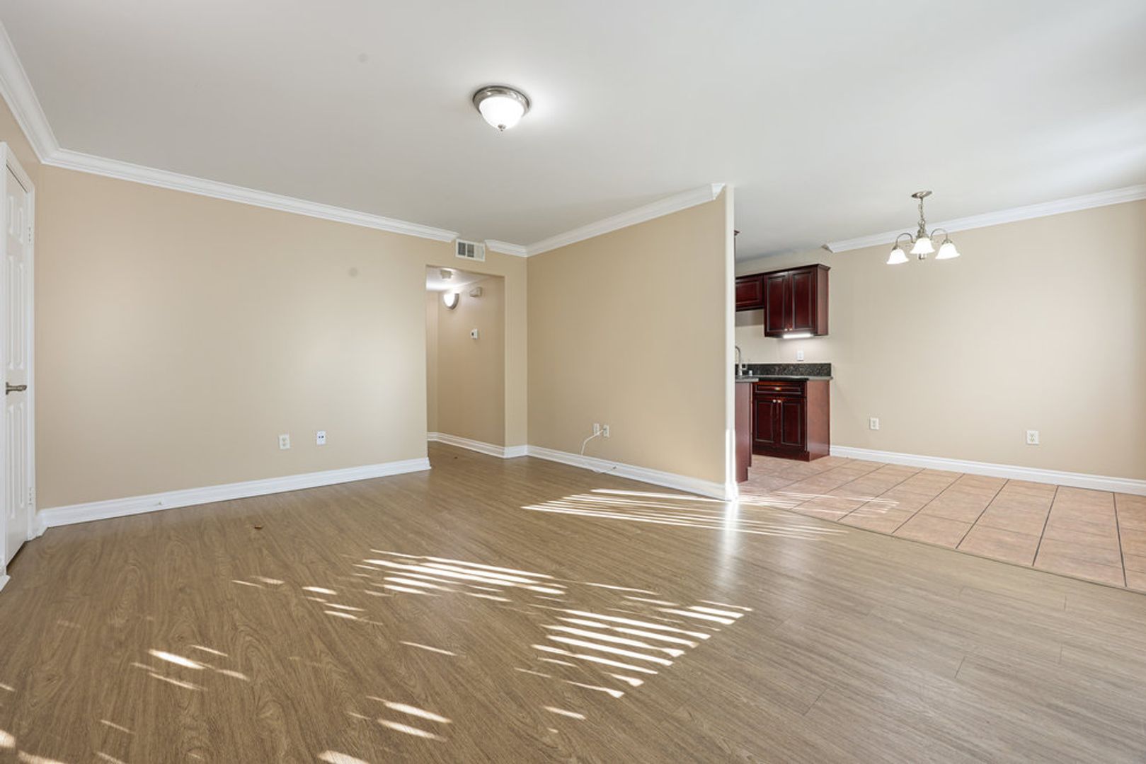 El Cajon Apartment: 921 S Sunshine Ave