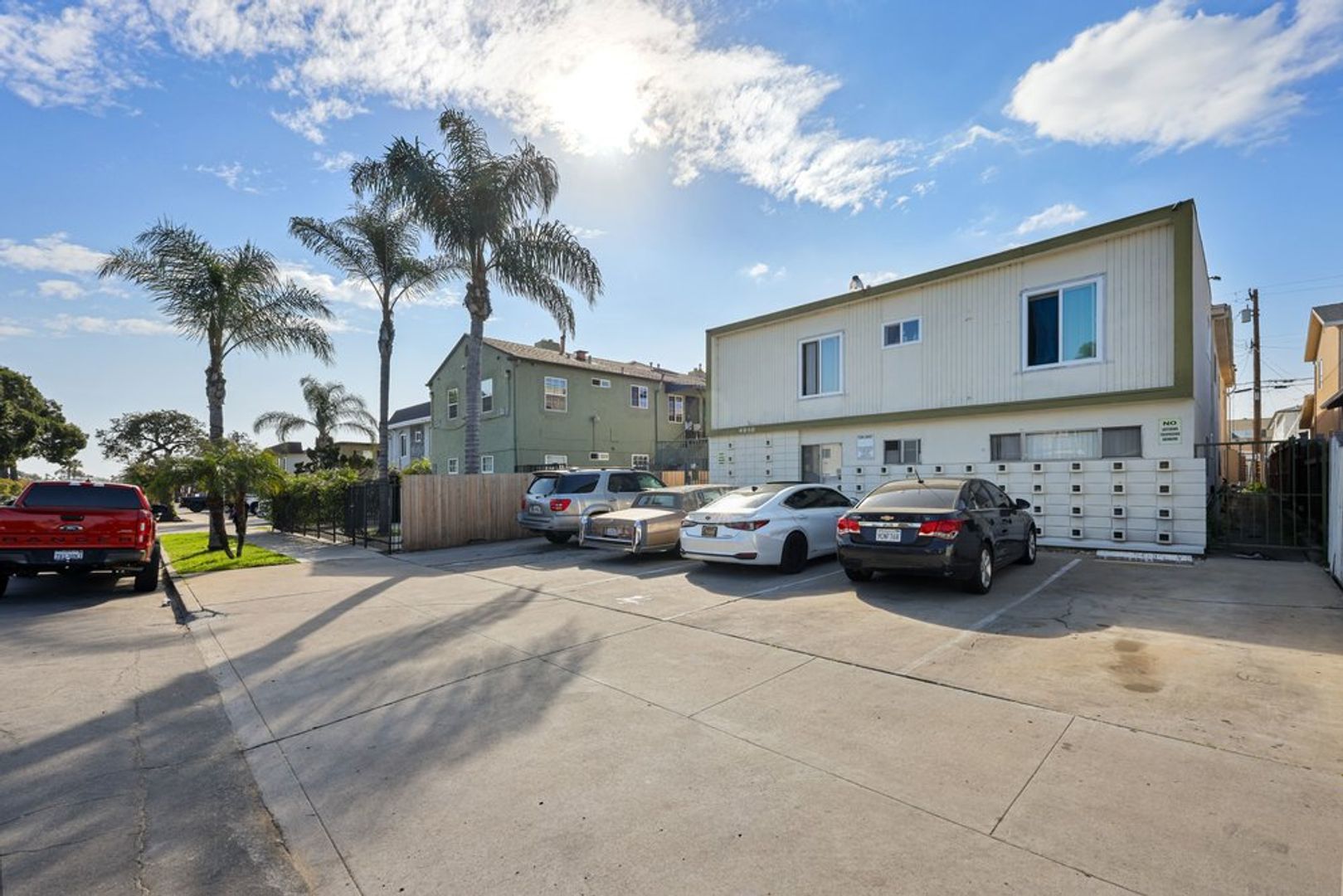 San Diego Apartment: 4050 38th Street