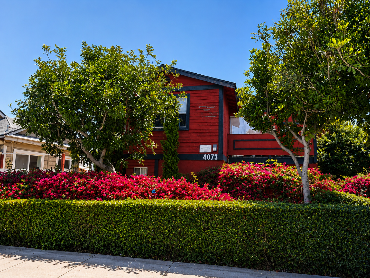 San Diego Apartment: 4073 Chamoune Ave.