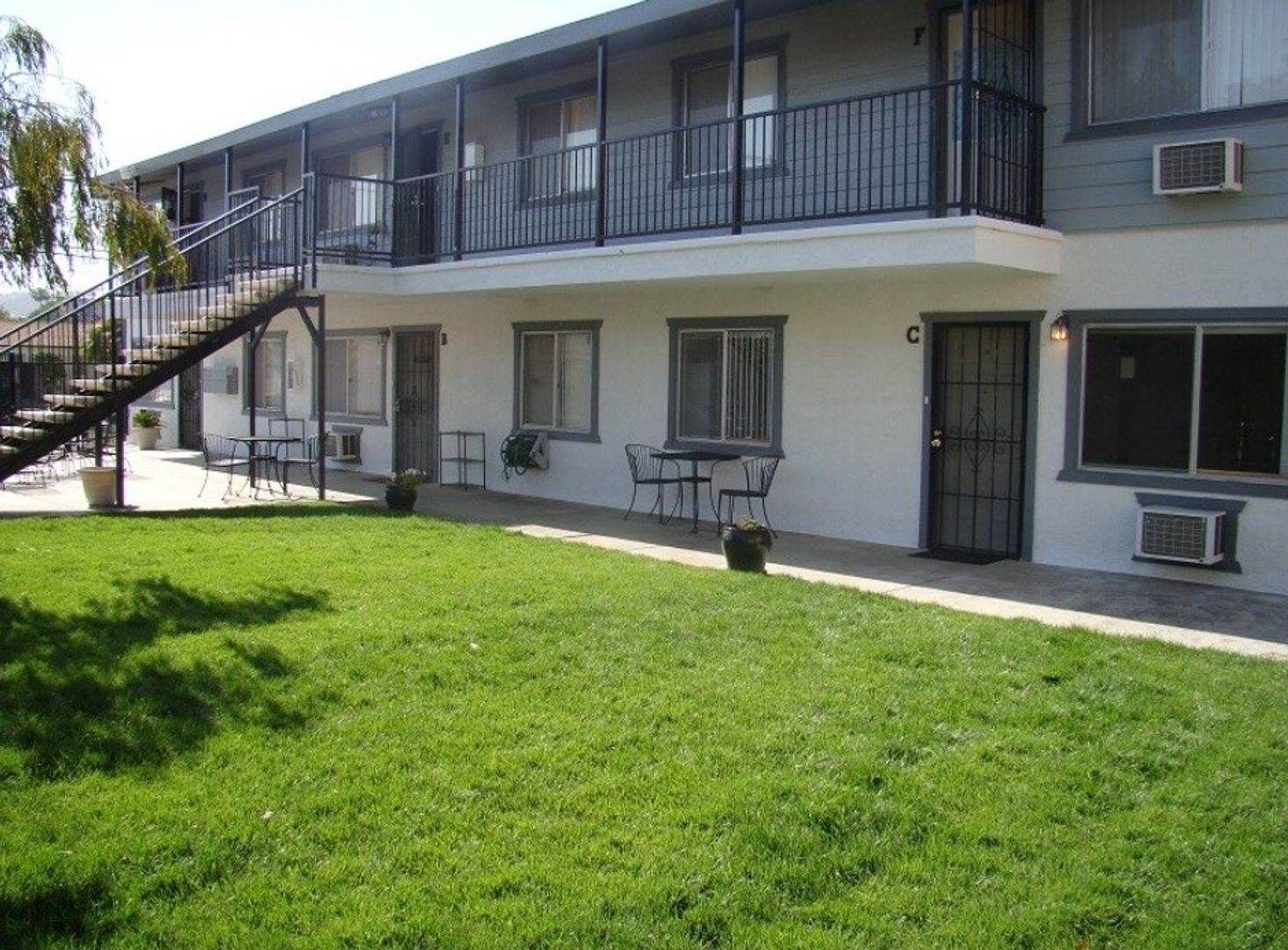 El Cajon Apartment: 309 Chambers Street