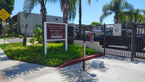 MUST SEE! Spacious El Cajon, 3-bedroom, 2-bathroom apartment!!!! – photo 1