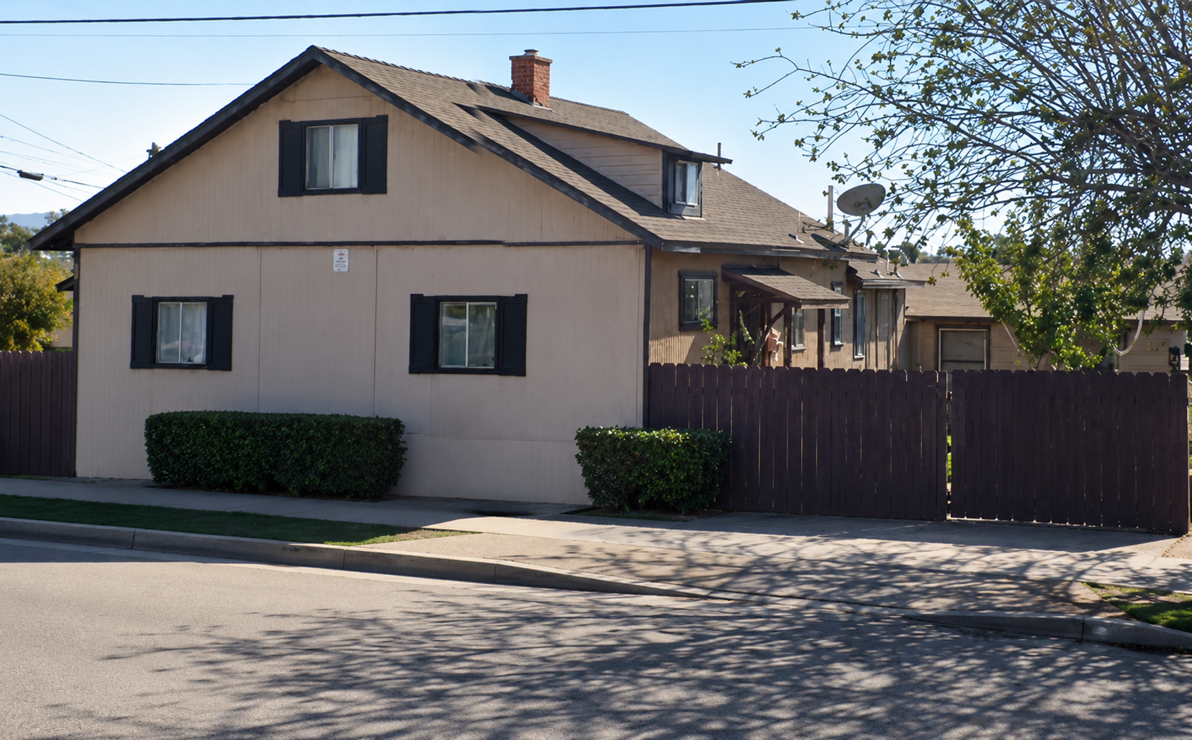 National City Apartment: 2912 E 8th Street
