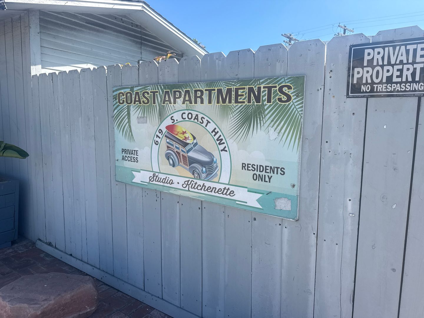 Oceanside Apartment: 619 S. Coast Hwy