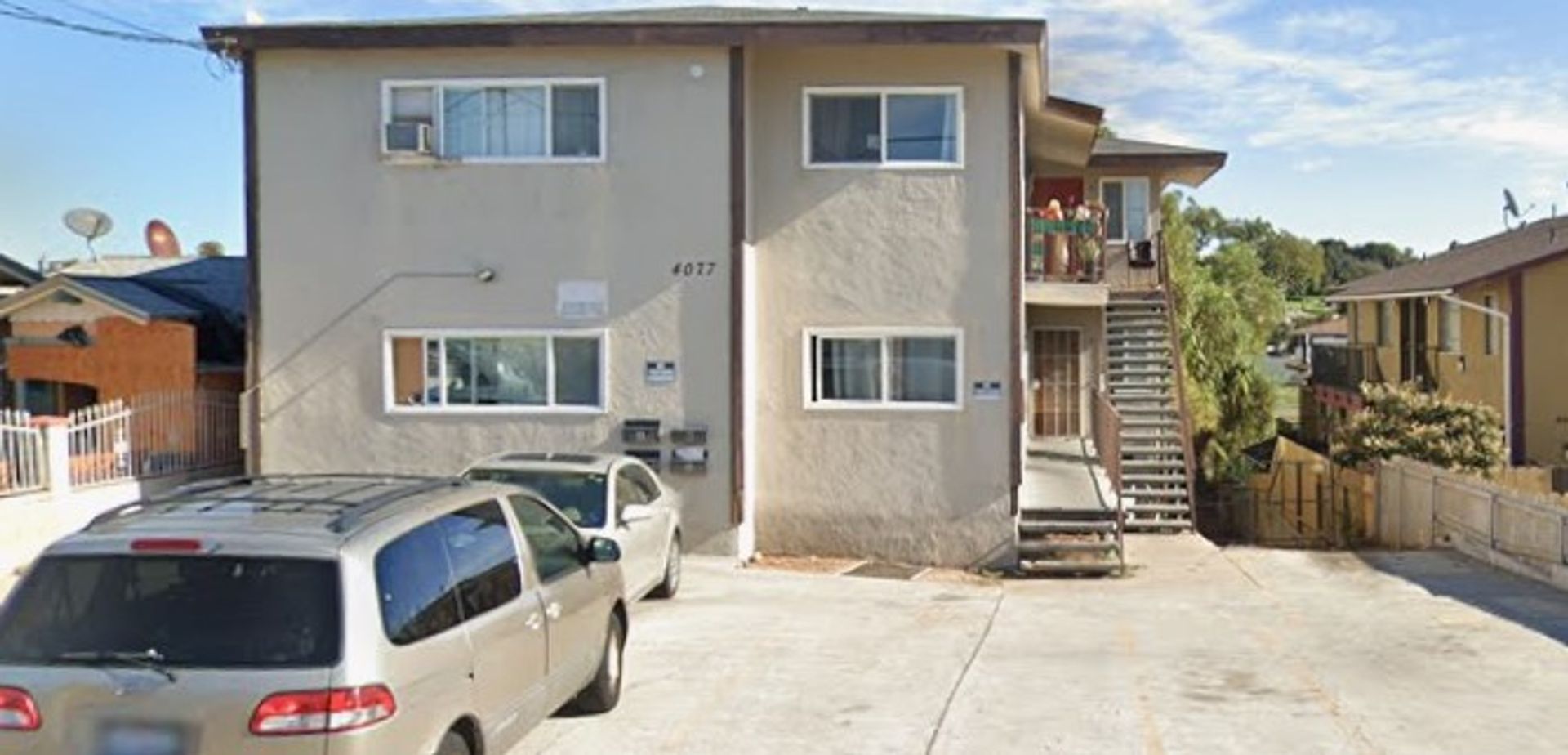 San Diego Apartment: 4077 Oakcrest Drive