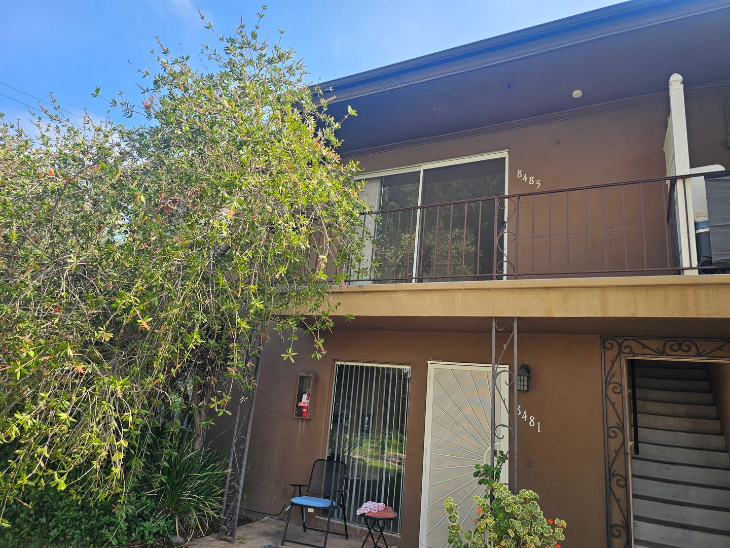 La Mesa Apartment: 8401 Buckland St. & Parkway Dr.