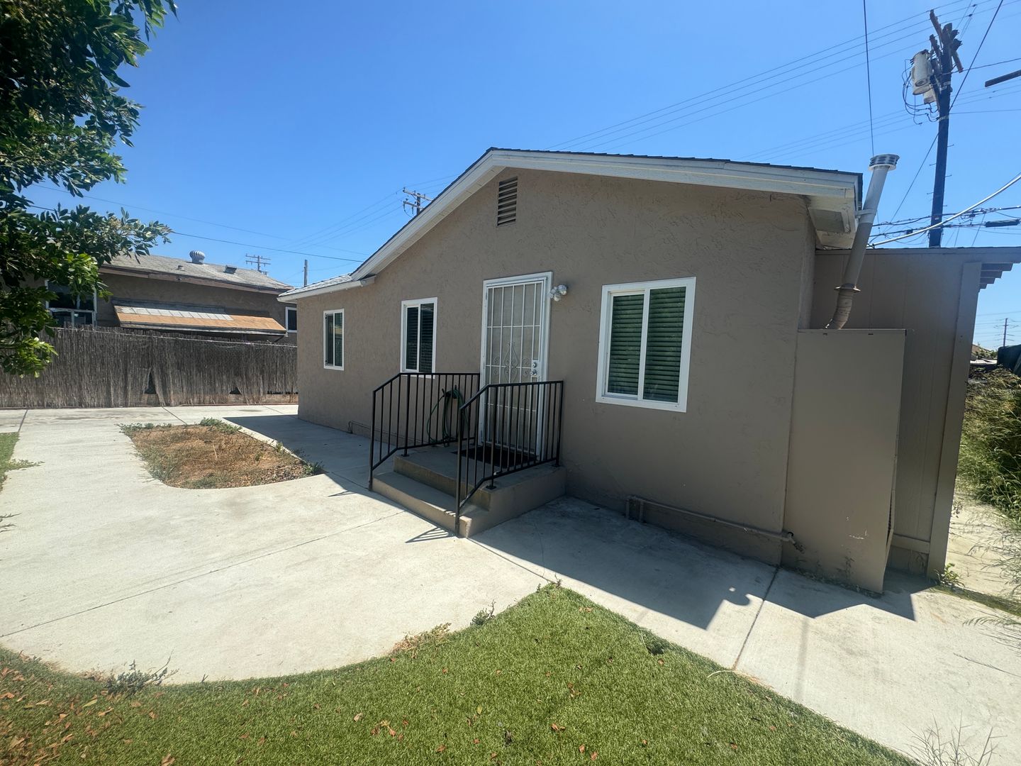 San Diego Apartment: 2129 National Ave