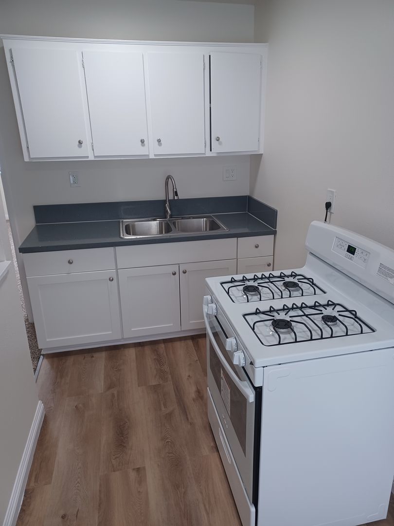 Garden Grove Apartment: 12531-12541 Morningside Ave