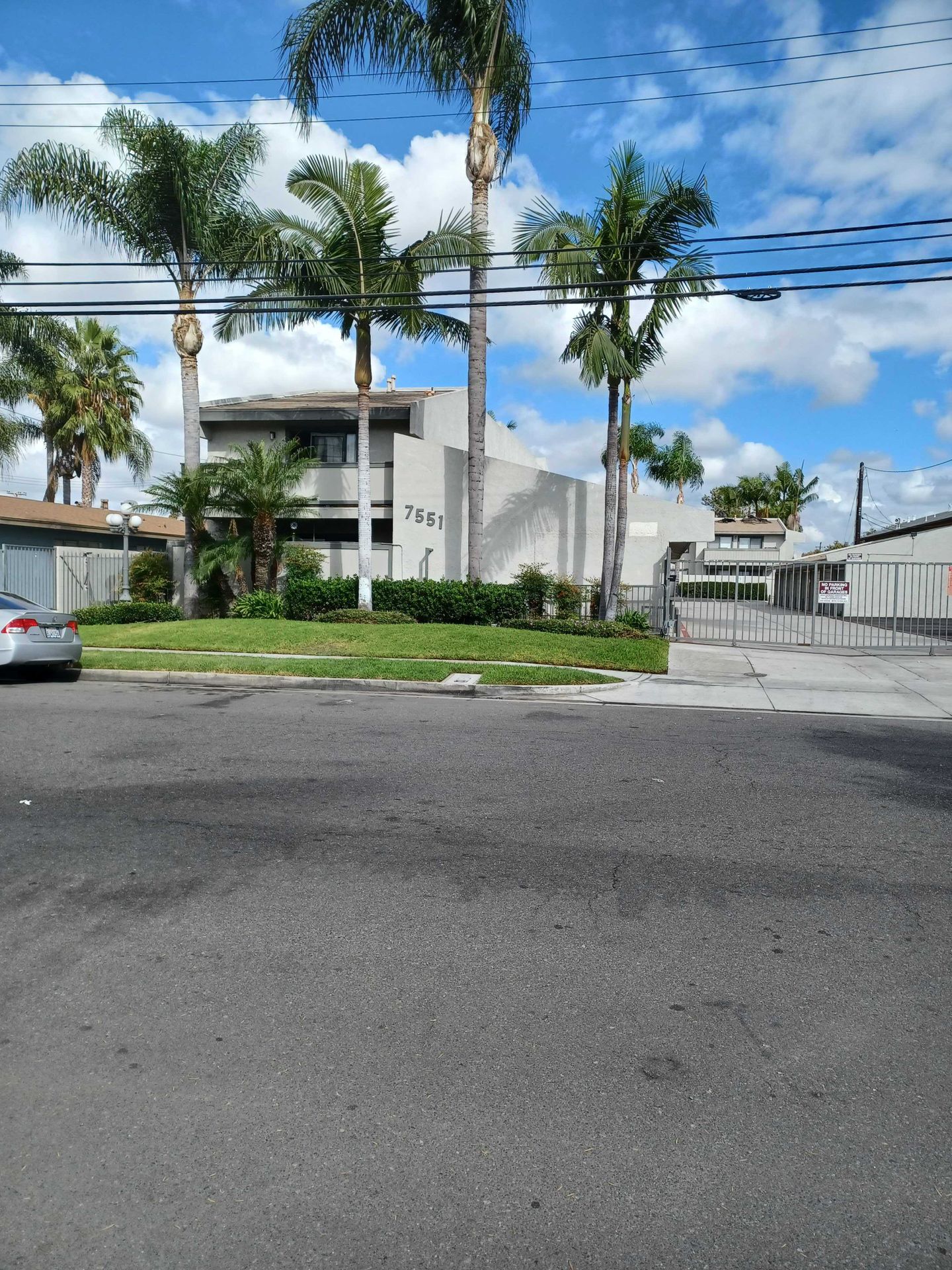 The Palms 6 of 12
