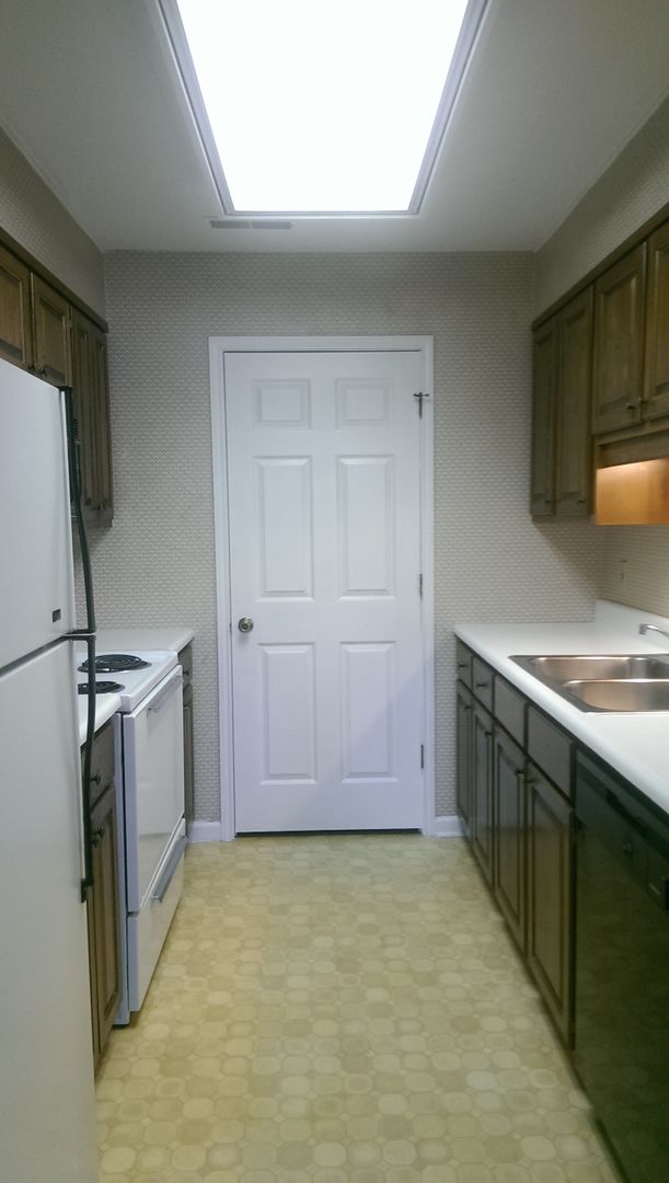 2021 Cloyd Blvd., Florence, AL 35630