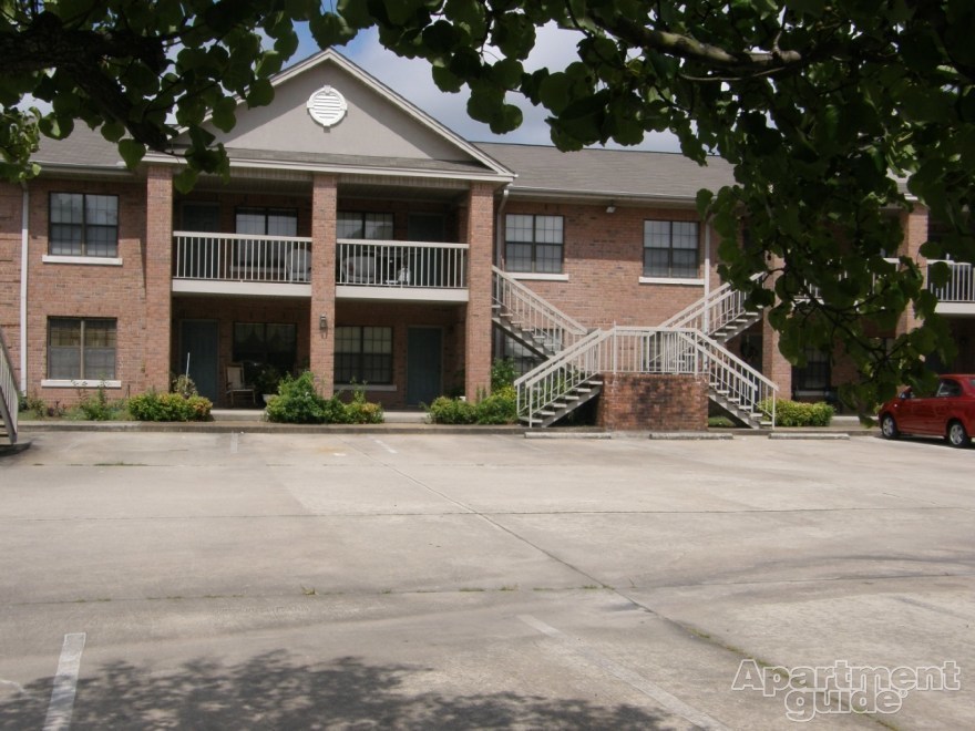 Florence Apartment: 2021 Cloyd Blvd.