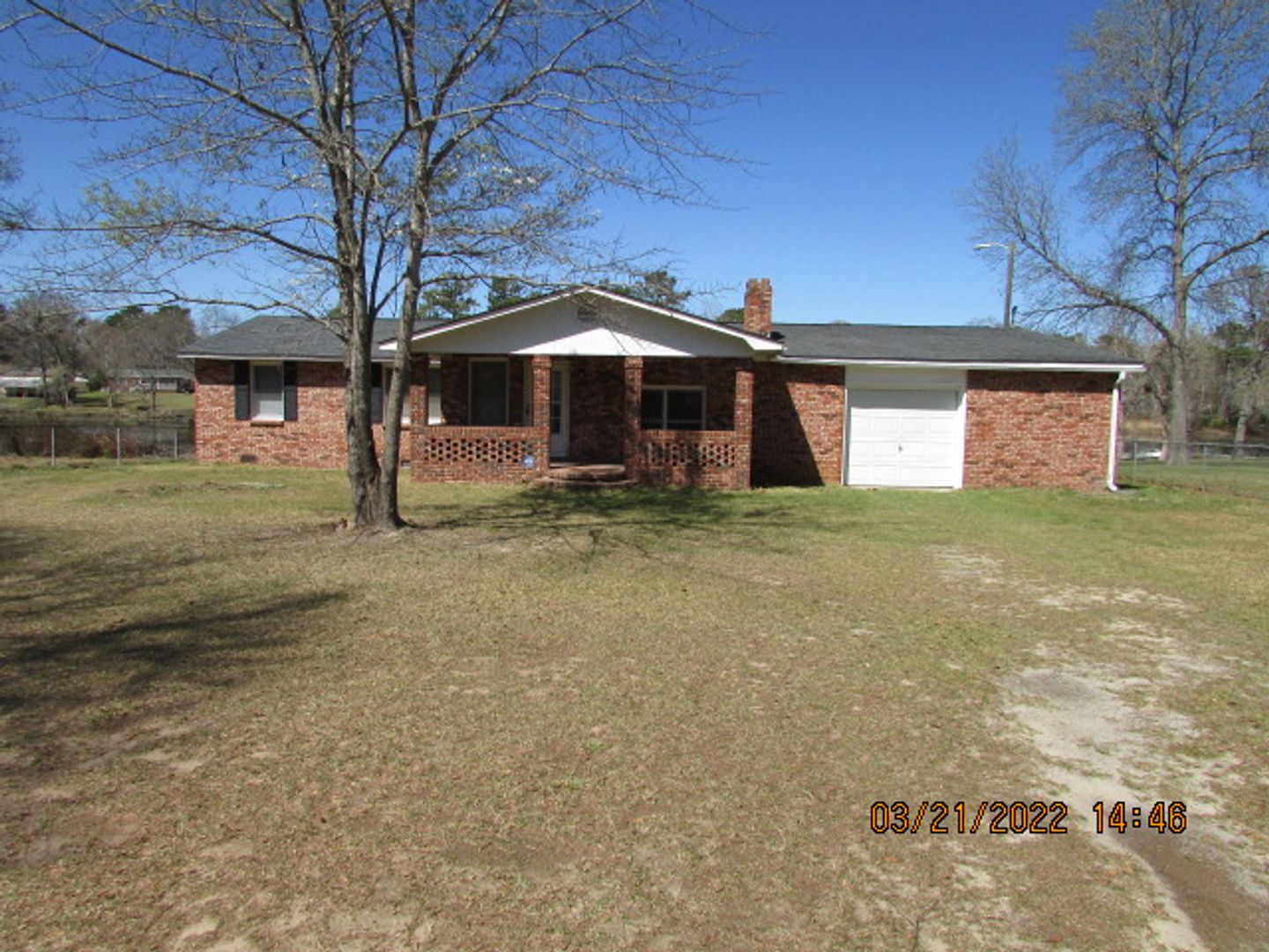 Sumter House: 4269 S Lake Cherryvale Dr