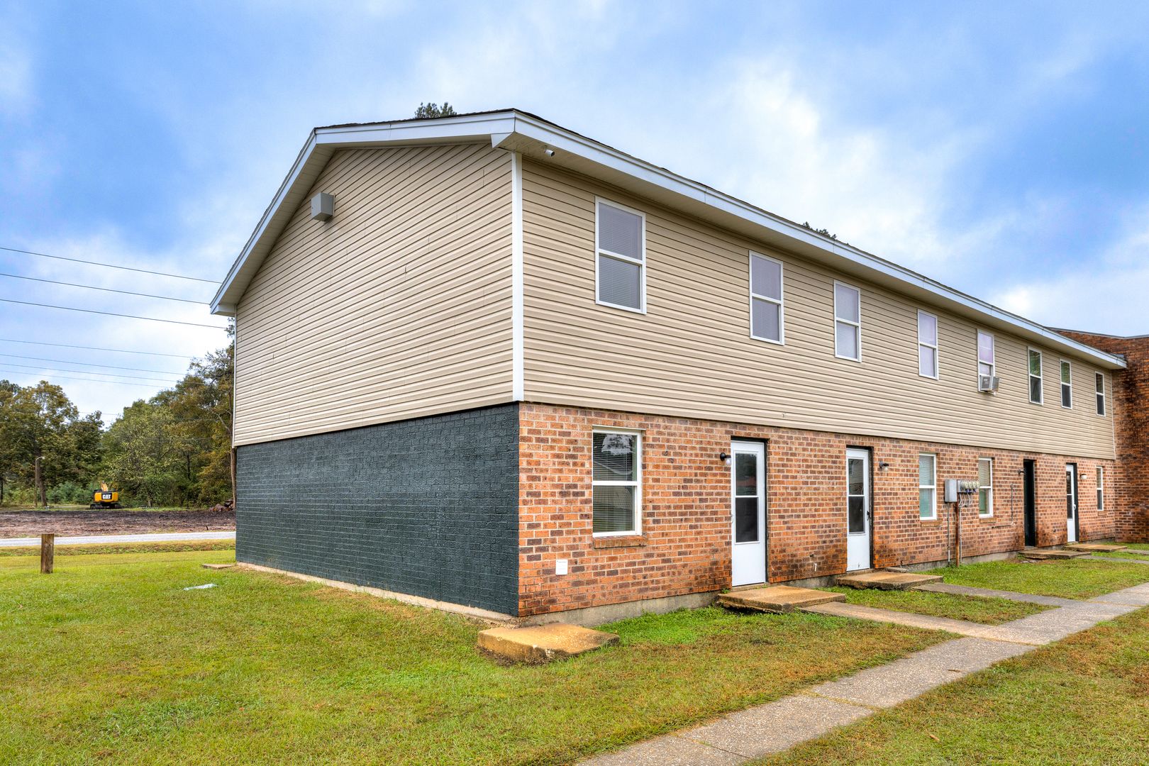 Sumter Apartment: 861 Carolina Ave