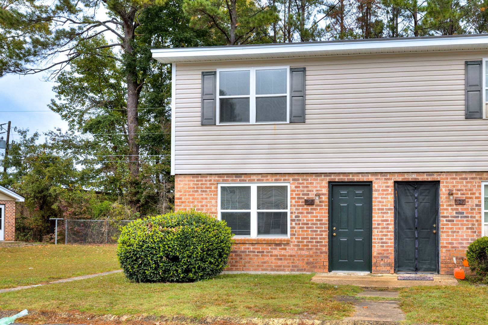 Sumter Apartment: 861 Carolina Ave