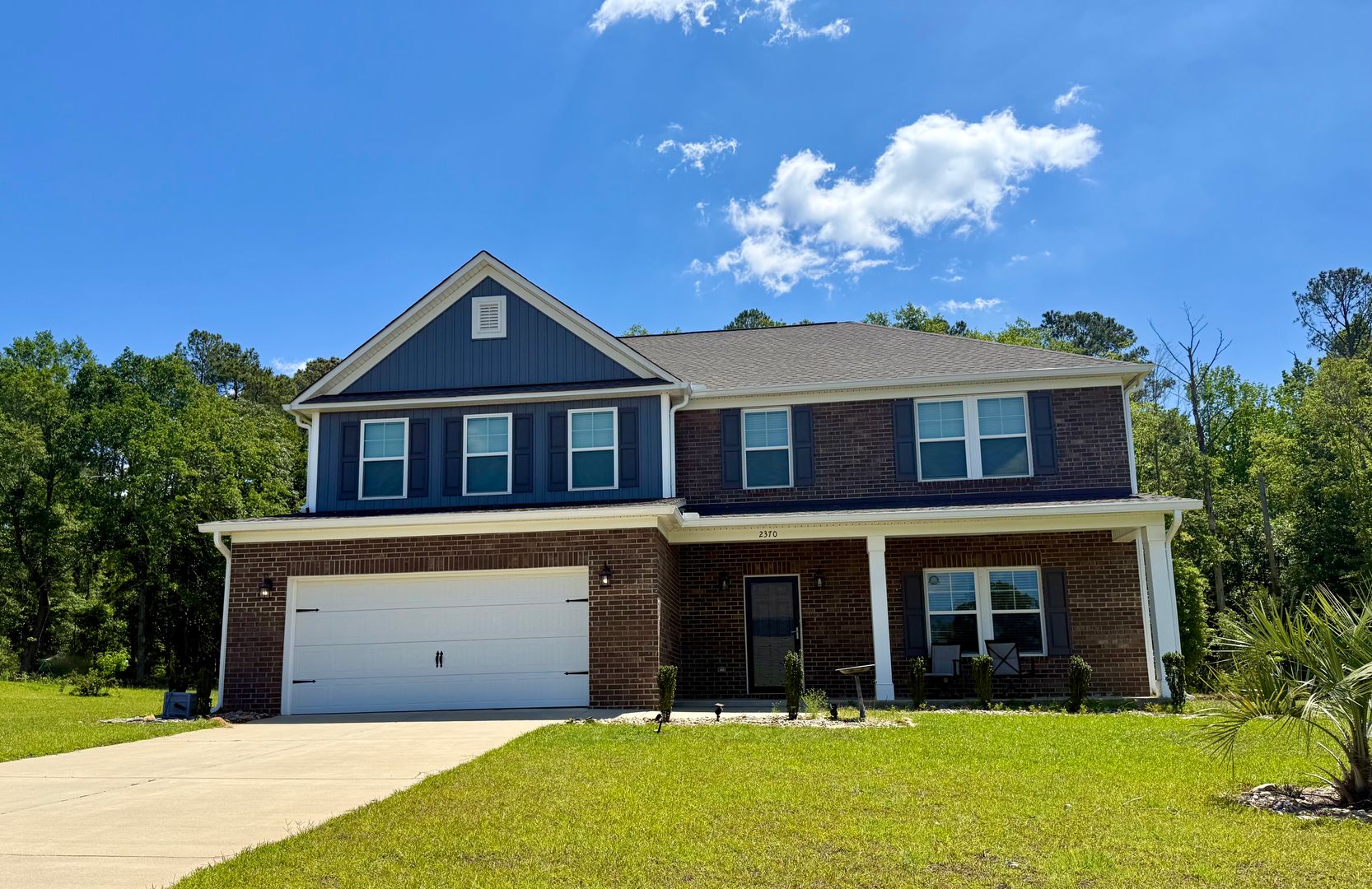 Dalzell House: 2370 Alden Drive
