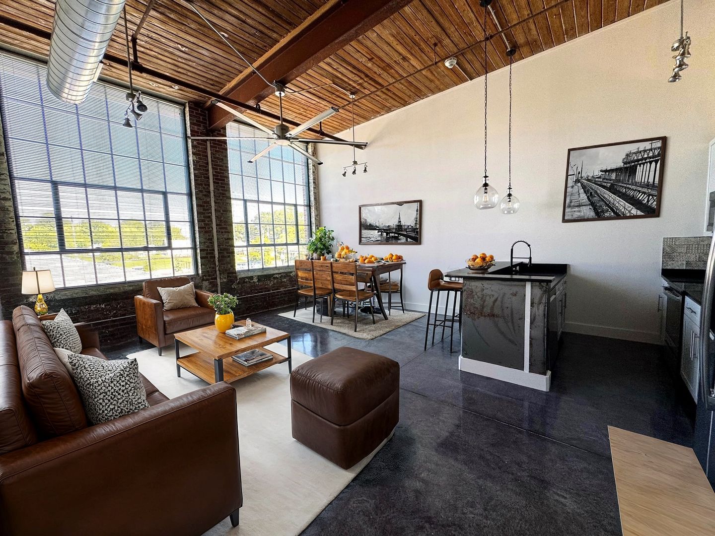 LaGrange Apartment: 710 Greenville Street