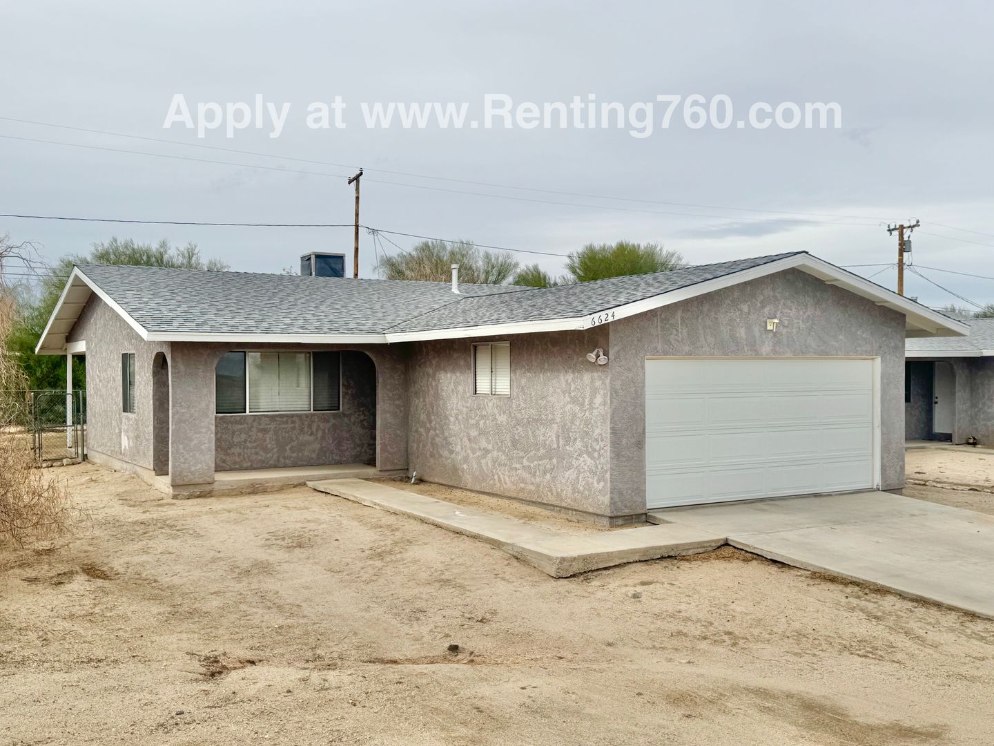 29 Palms House: 6624 La Buena Tierra Ave