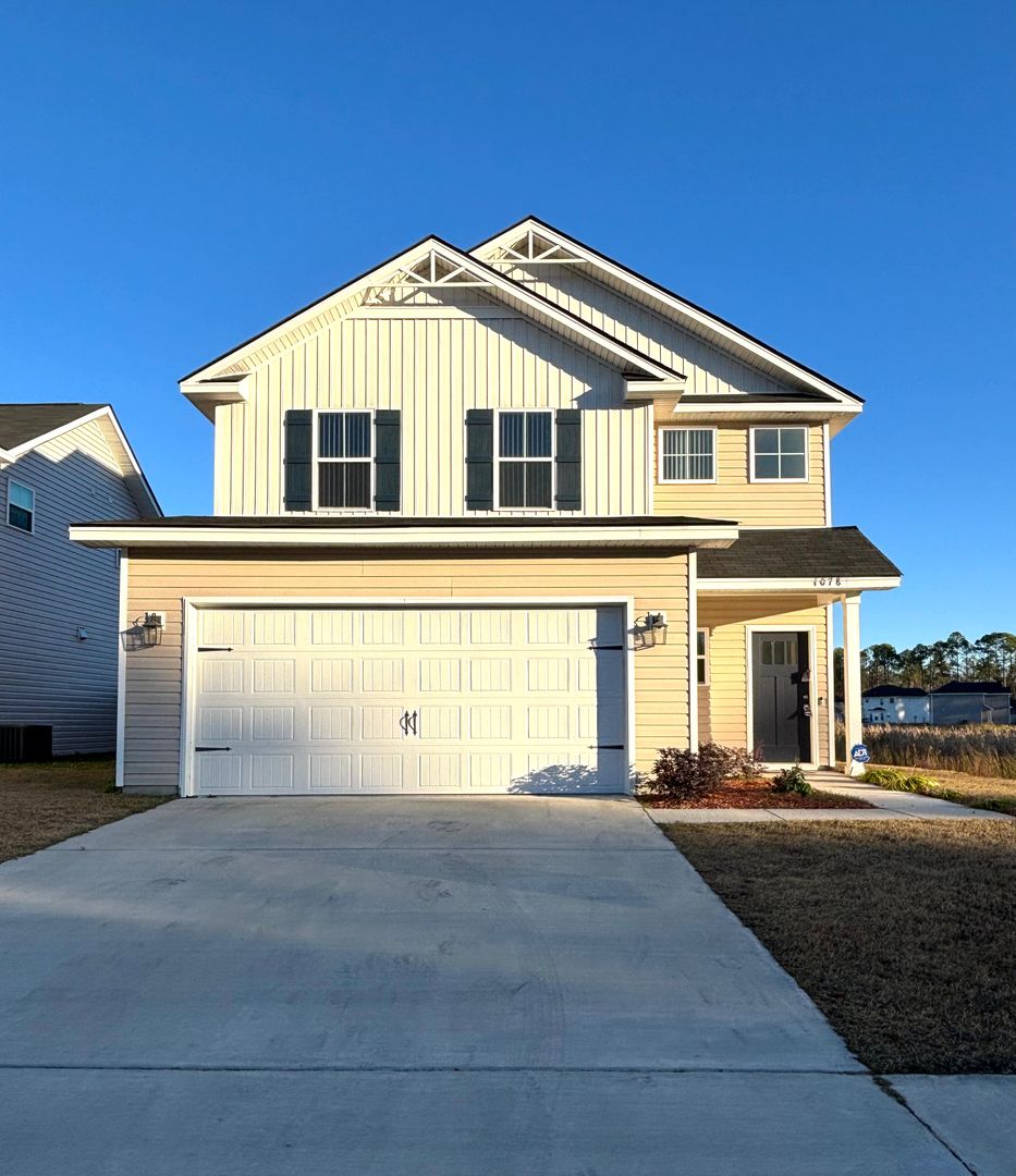 Hinesville House: 1078 Grayson Avenue