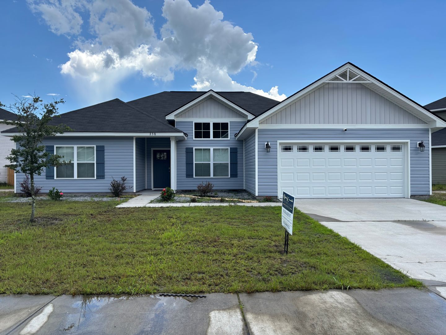 Hinesville House: 238 Marron Way