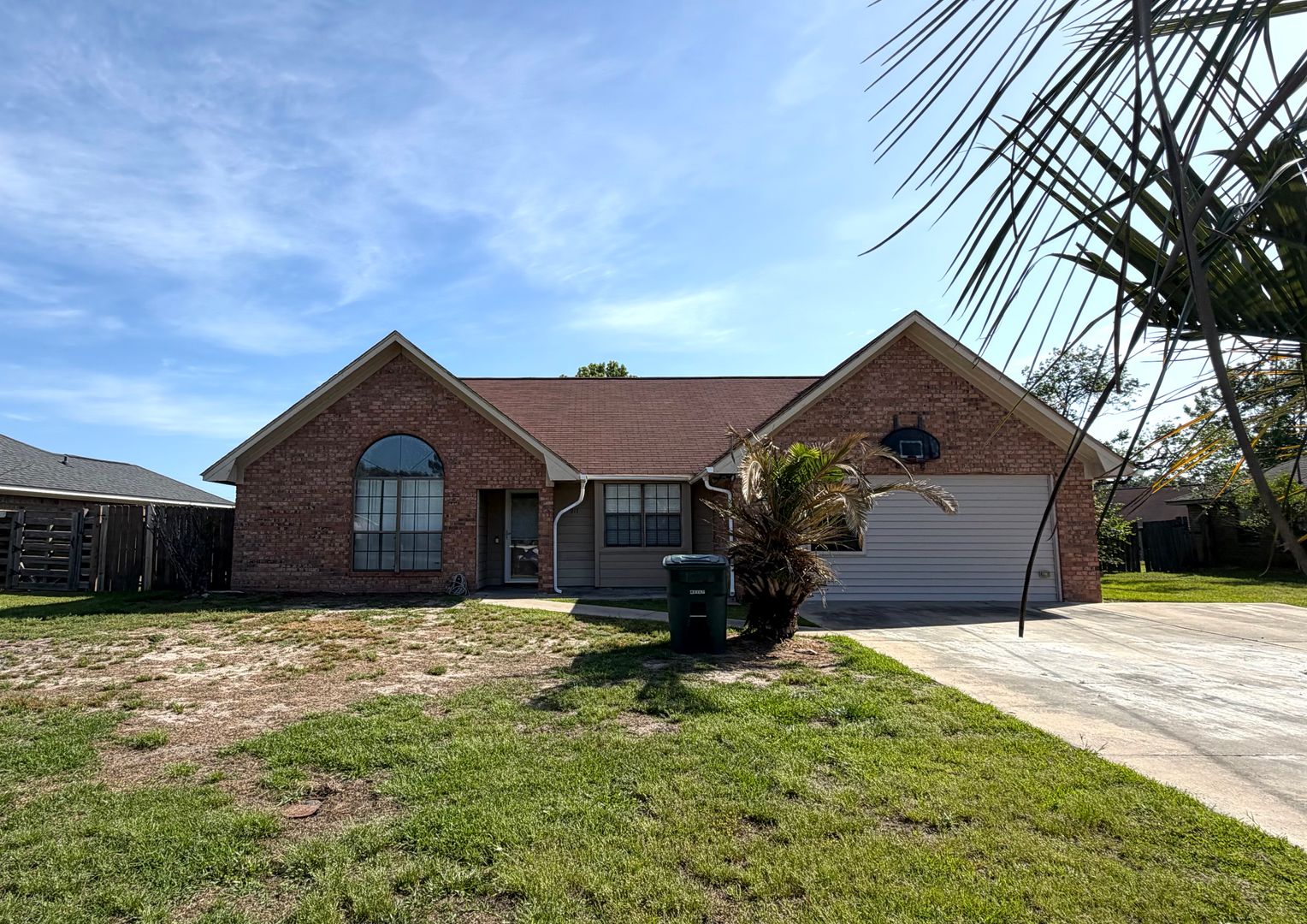 Hinesvile House: 911 Black Willow Drive