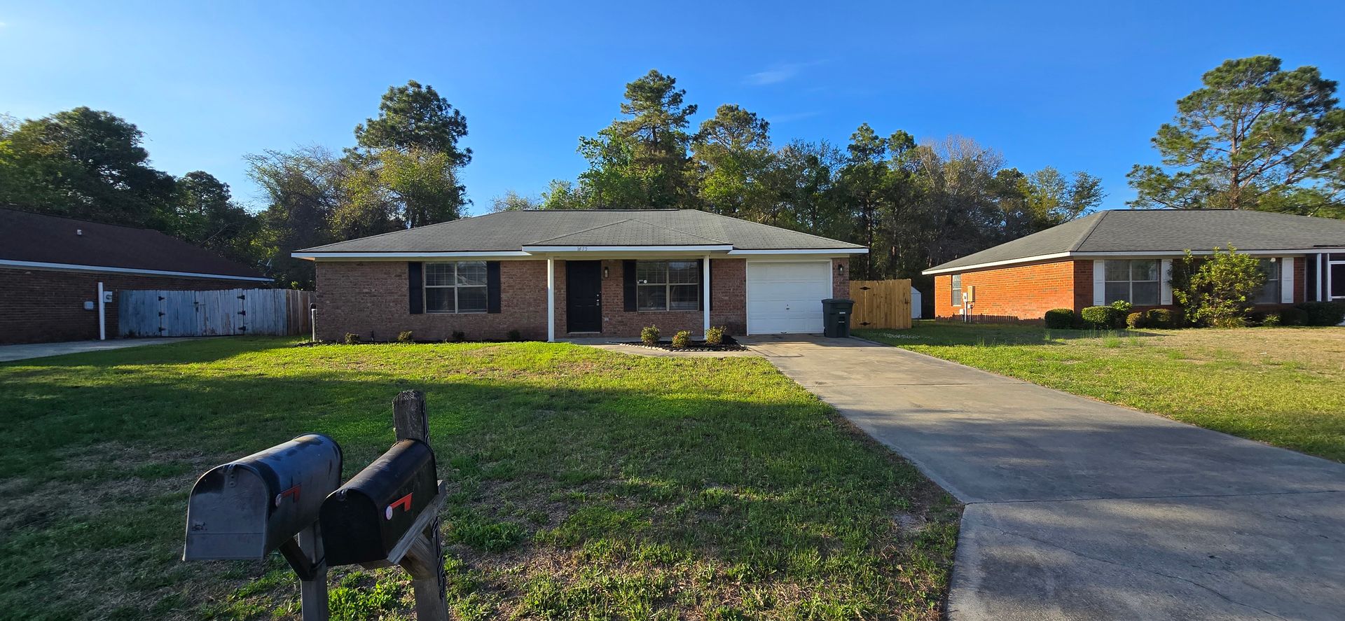 Hinesville House: 1475 Ben Gay Way