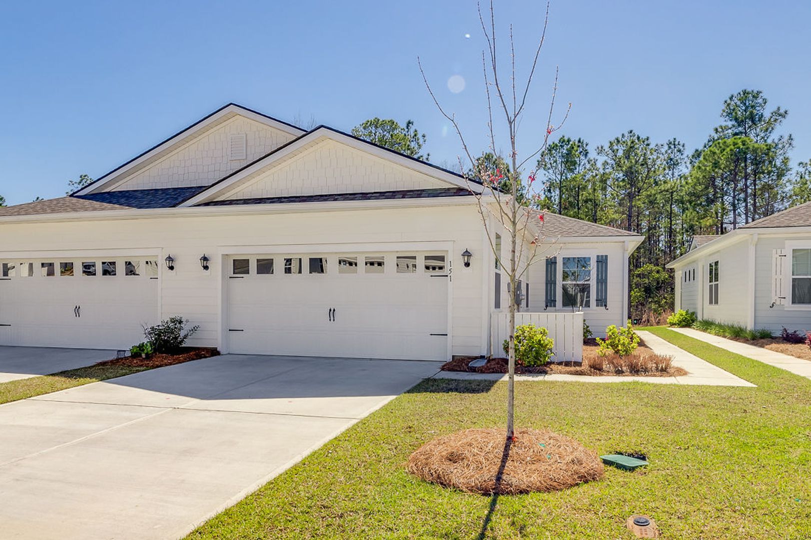 Pooler House: 151 Holloway Hill