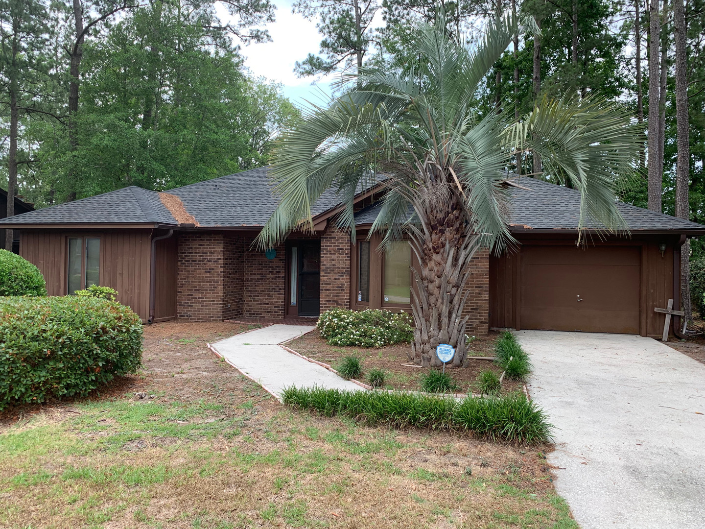 Conway House: 113 Myrtle Trace Drive