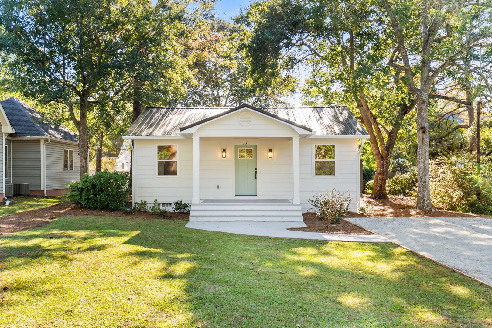 Surfside Beach House: 331 Sparrow Dr