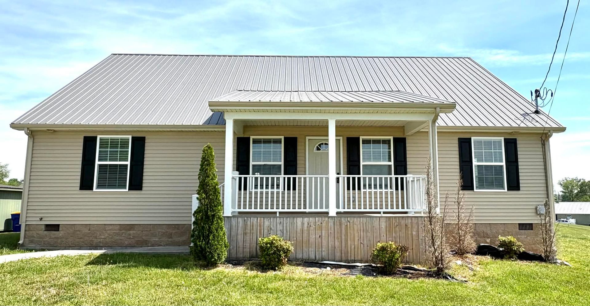 Cave City House: 5894 Stovall Rd