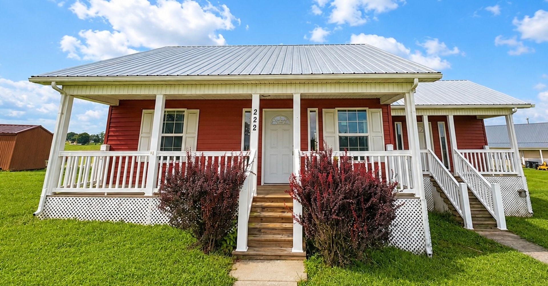 Cave City House: 222 Greenleaf Dr