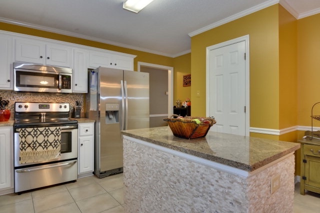 Evans House: 4740 Savannah Lane