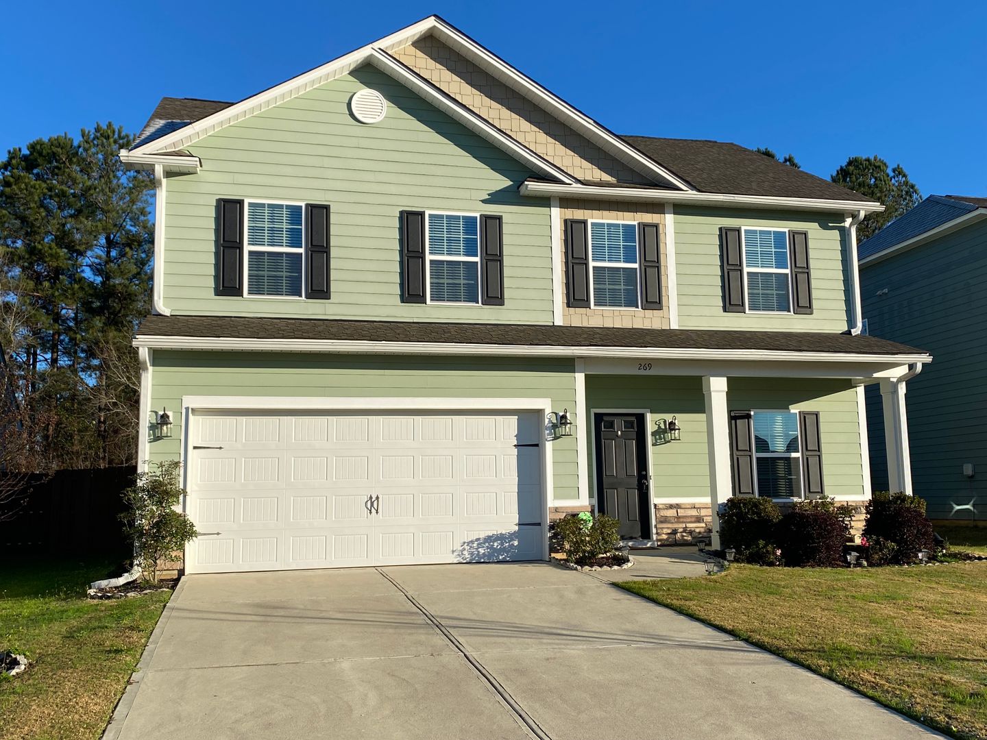 Evans House: 269 Tulip Drive