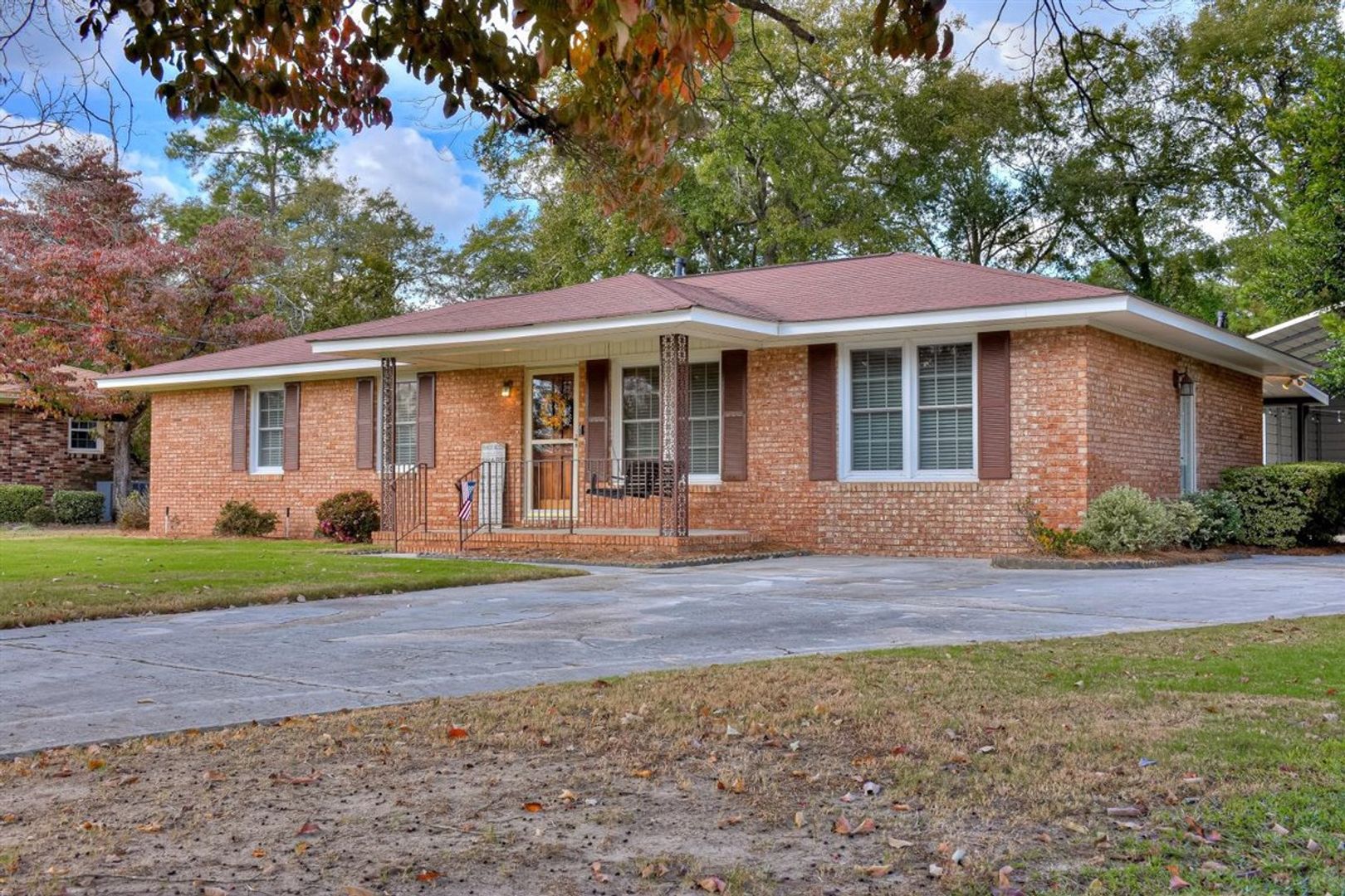 Martinez House: 3649 Lynnwood Drive