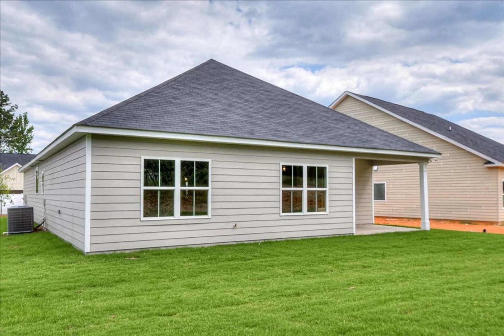 Evans House: 118 Myrtle Grove Trail