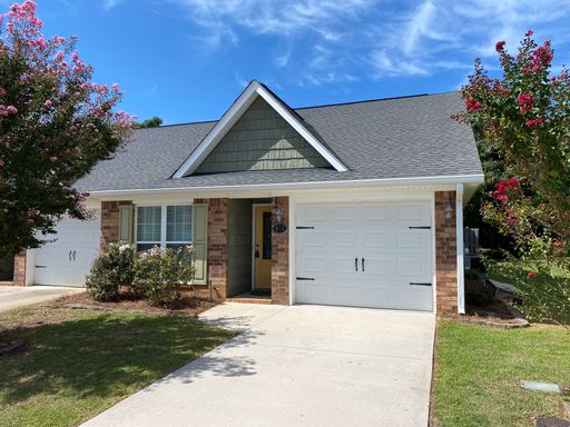 Townhome For Rent - 817 Bryans Circle Grovetown, GA 30813 – photo 1